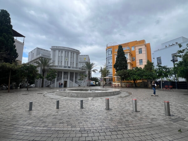 Beit Ha'ir on Bialik Square in Tel Aviv