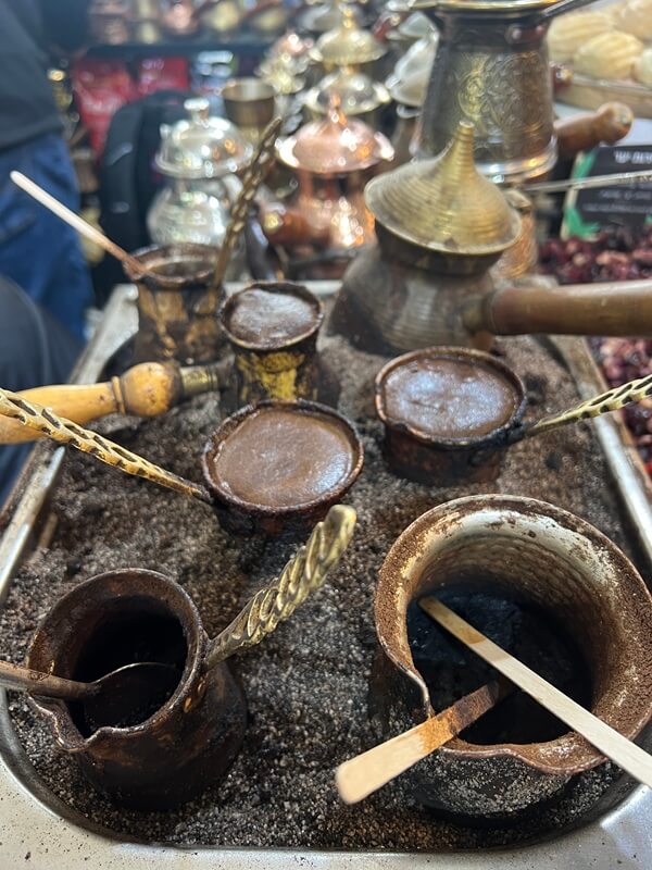 café shachor, Turkish coffee in Tel Aviv