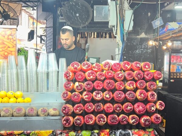 Shuk HaCarmel in Tel Aviv