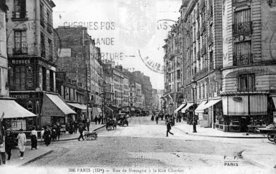 Oldtime photo of rue de Bretagne in the Marais in Paris