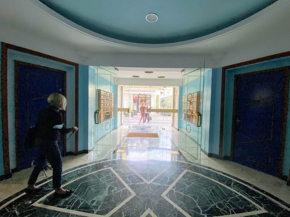 Another view of the lobby for fractional property in Nice, Le Palais du Soleil