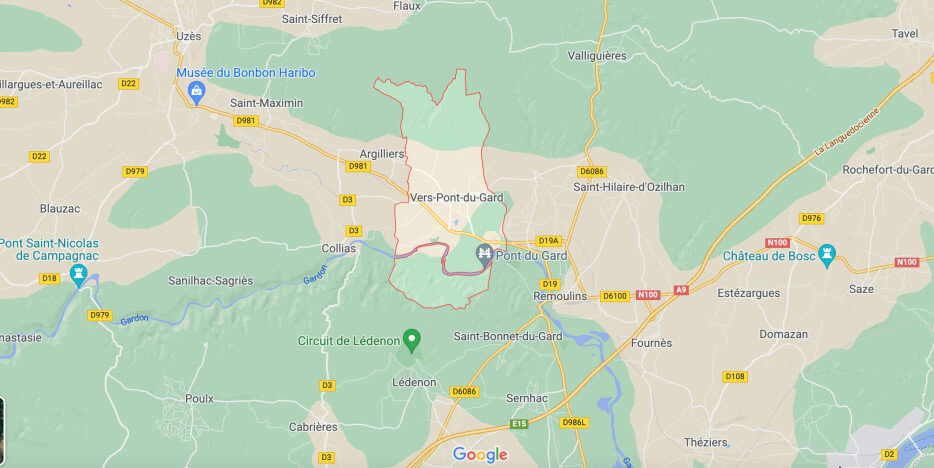 Google map showing the location of Vers Pont du Gard