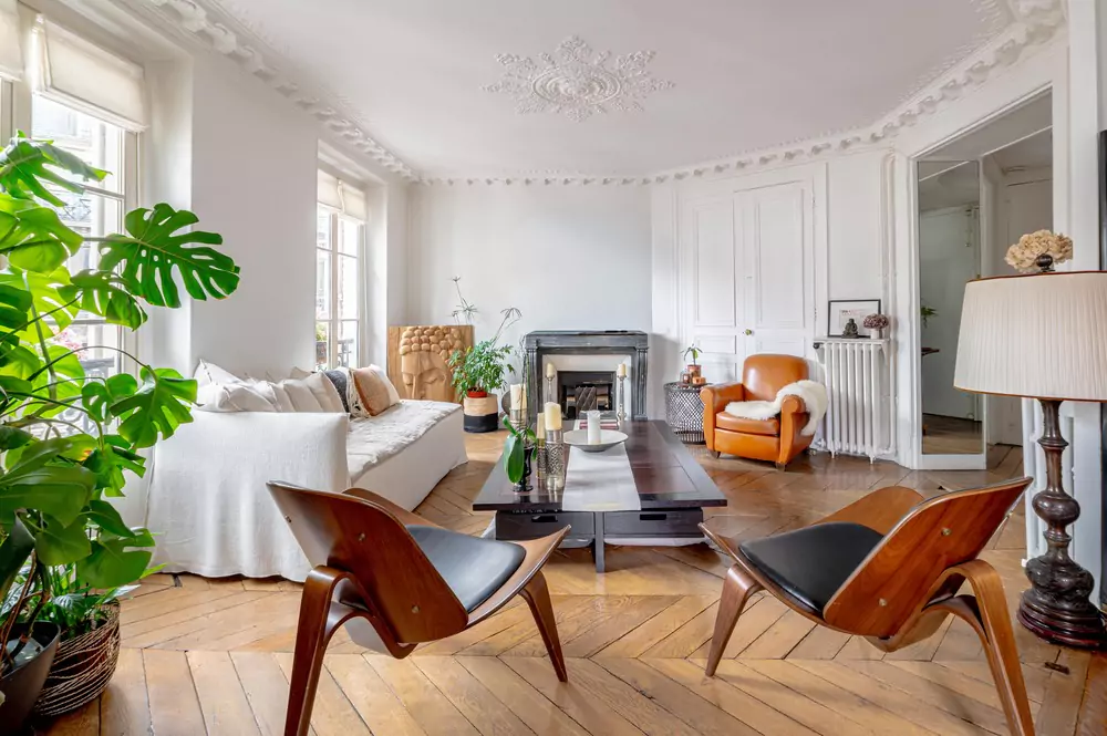 spacious and bright living and dining area with large windows 11 rue Madame Paris