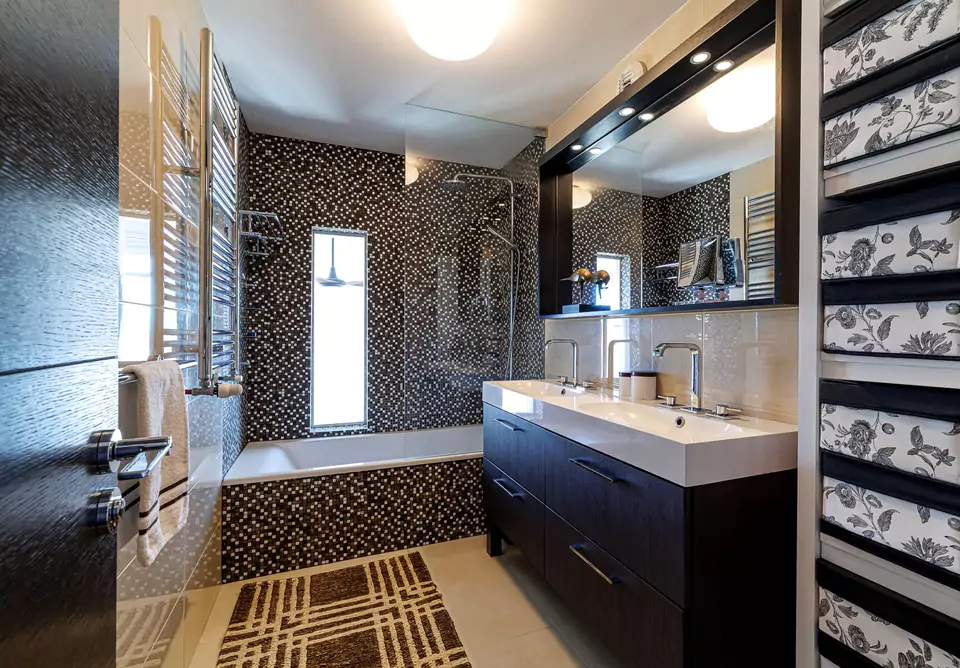 luxury Bathroom and shower room at 4 ave Cyrille Besset, Nice duplex penthouse