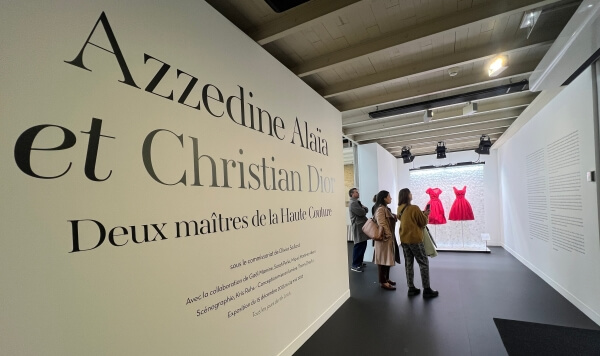 Entrance to the Azzedine Alaïa and Christian Dior, Two Masters of Haute Couture exhibit