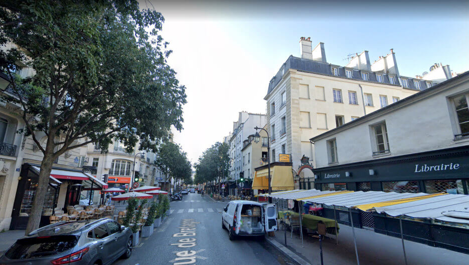 Rue de Bretagne in Paris France
