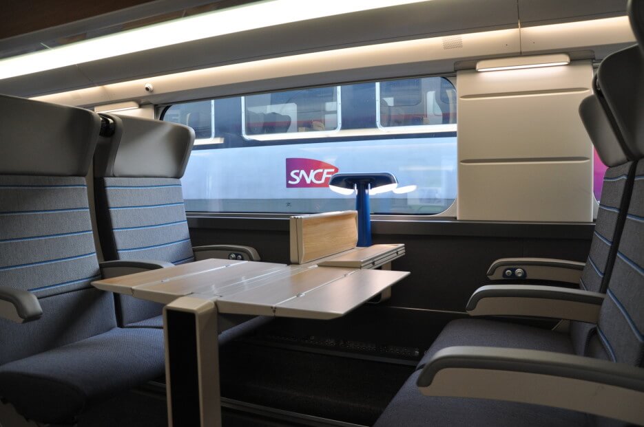 "Face-en-Face seating on the TGV