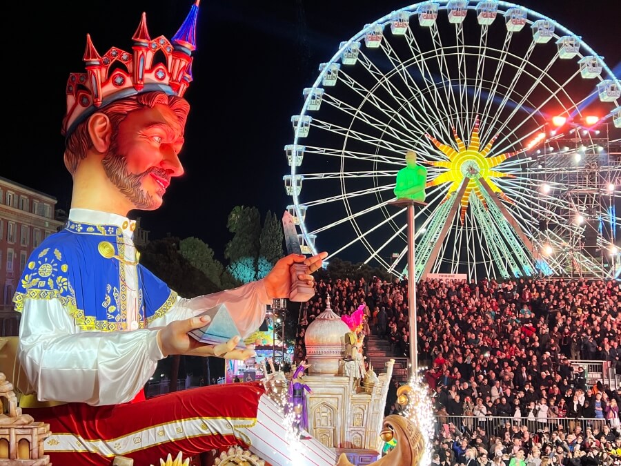 The King float in the Nice Carnival parade