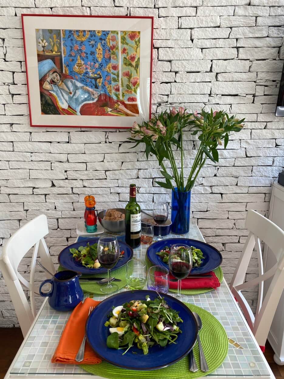 Adrian Leeds' table set for lunch in Nice France