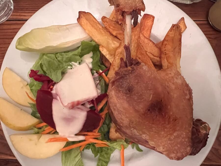 Confit de Canard at Au Petit Fer à Cheval in Paris, France
