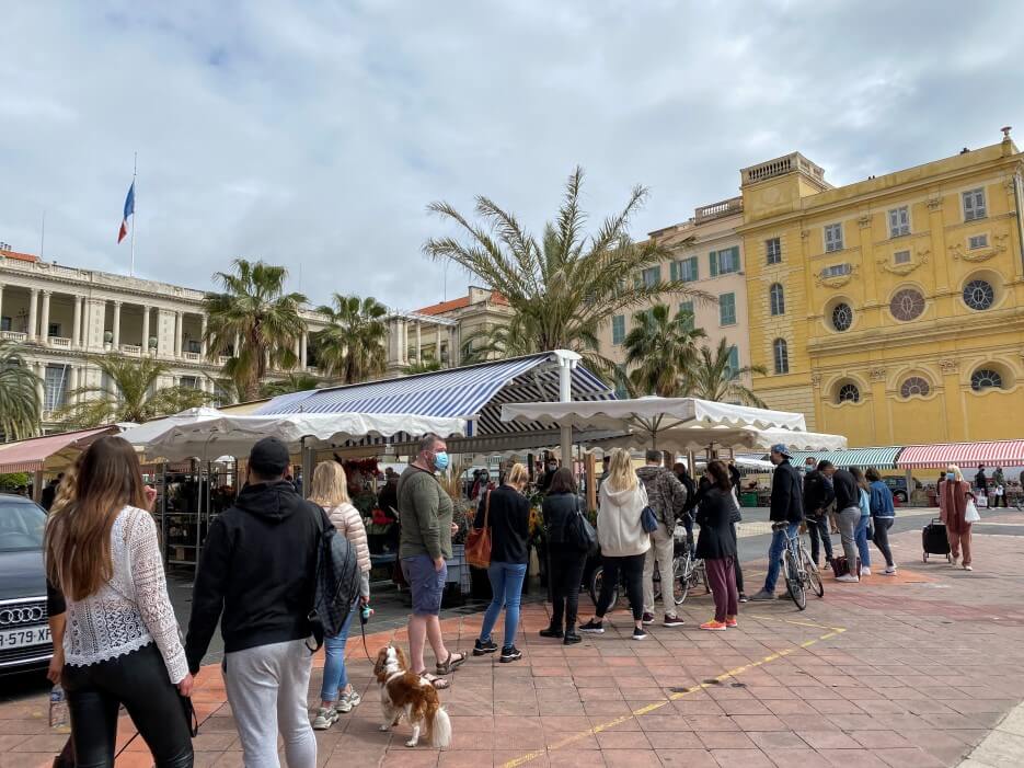 Photo of The long queue to buy flowers in Nice France