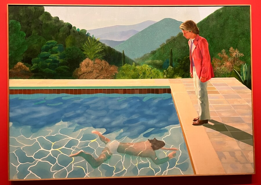 Hockey's Pool with two figures on exhibit in Paris