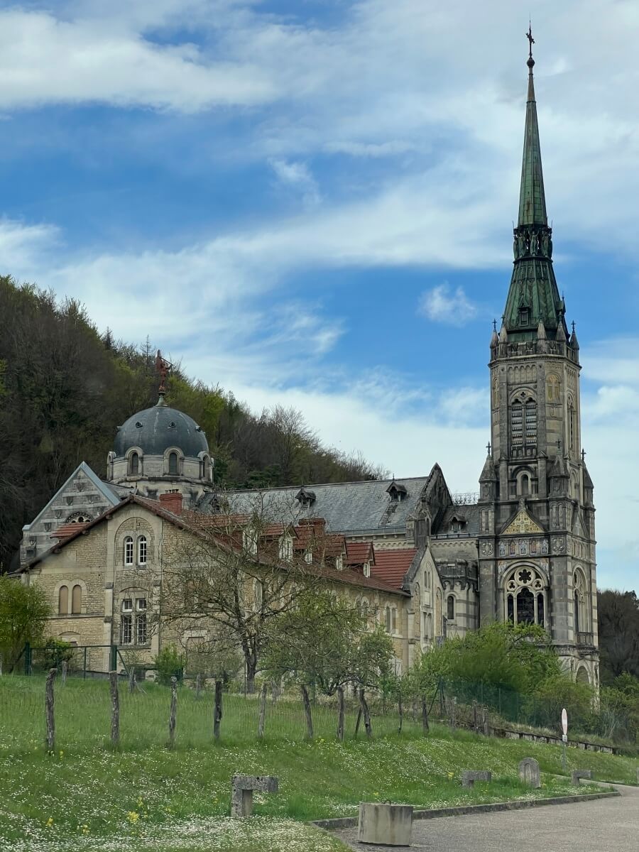 the Basilique Sainte-Jeanne d'Arc in Domrémy, France