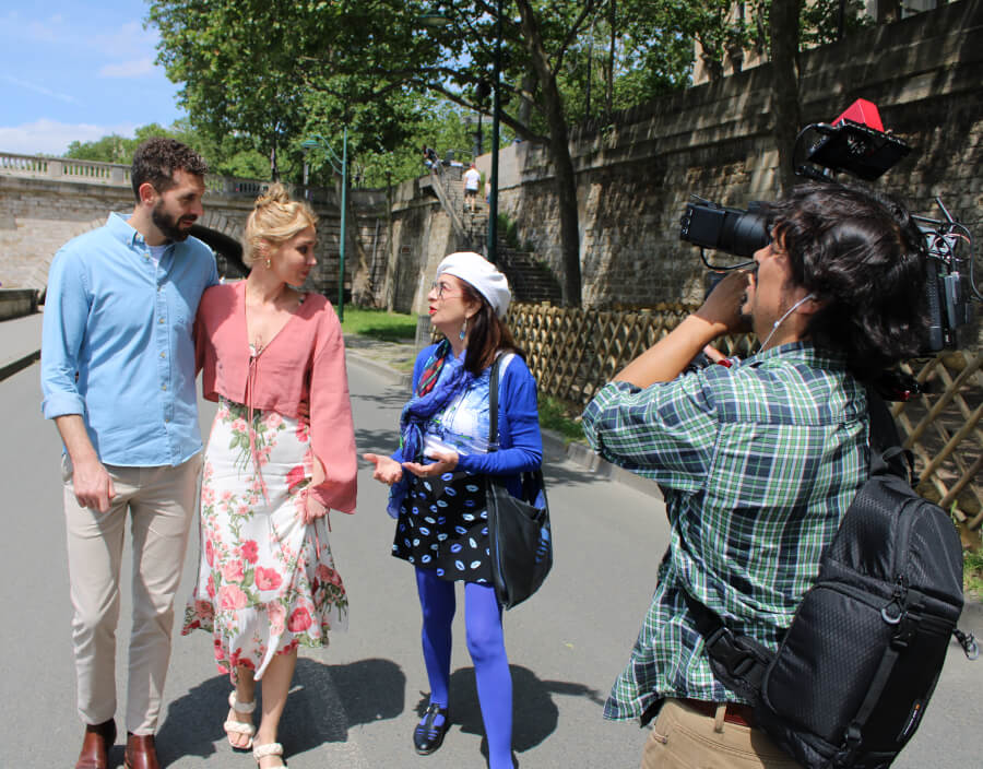 Adrian Leeds with guests on House Hunters International