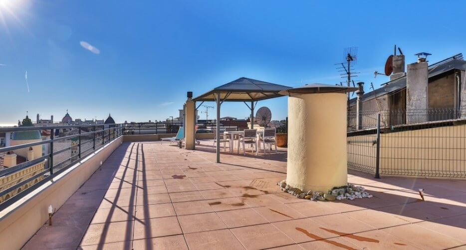The terrace of the Victor Hugo apartment for sale in Nice
