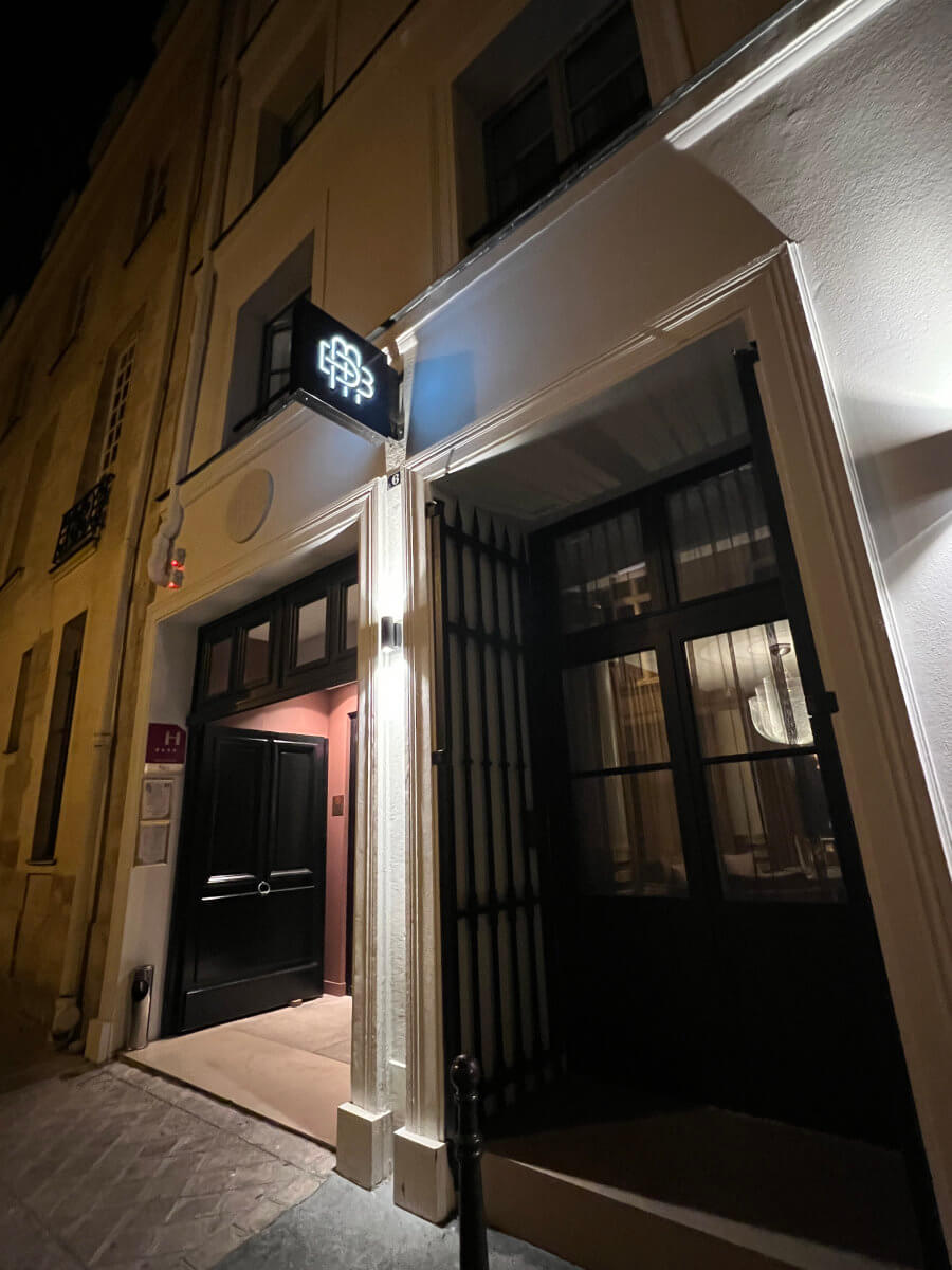 Entrance to the Boudoir des Muses Hotel