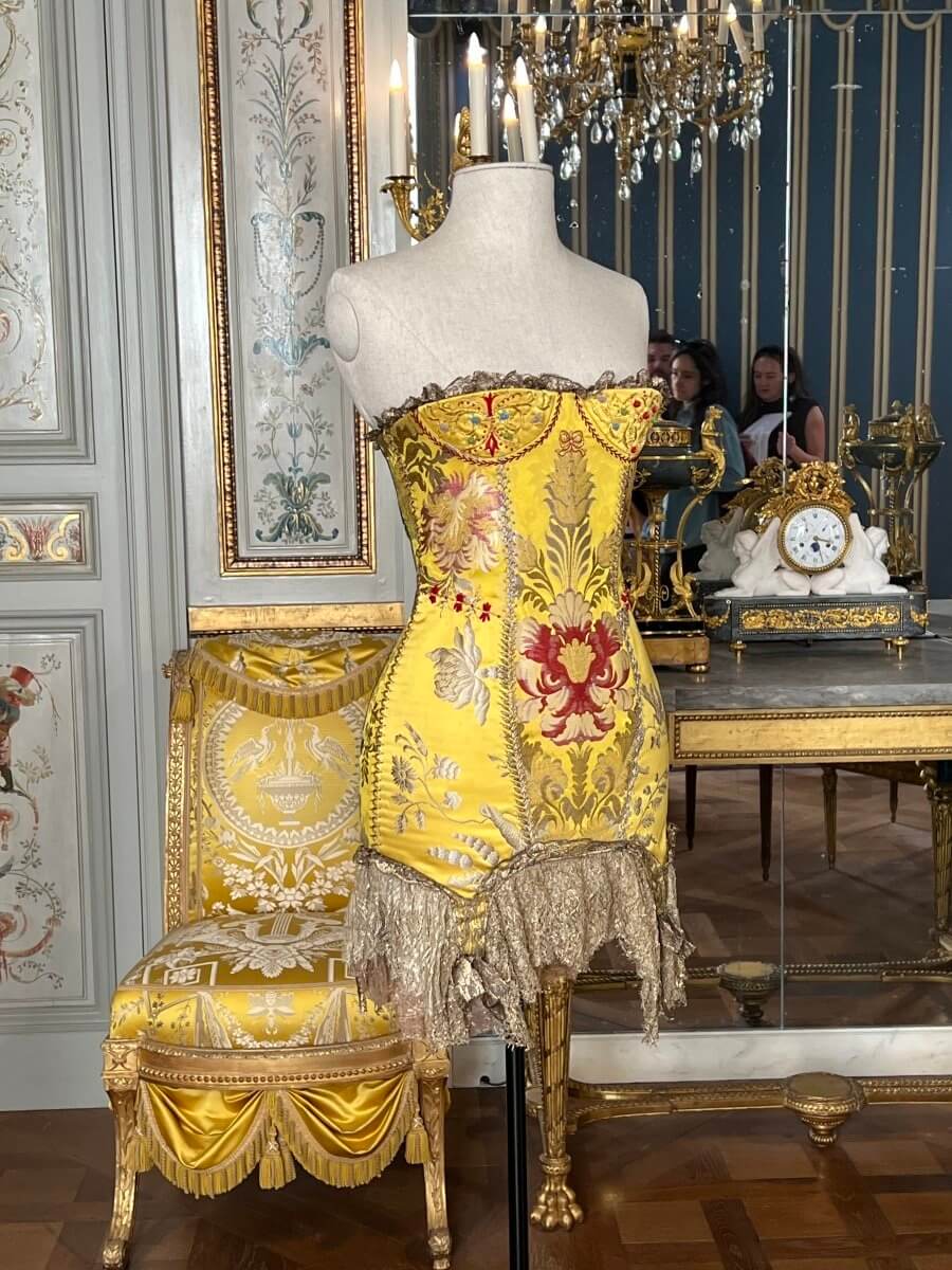 A dress on exhibit at the Louvre's Art and Fashion: Statement Pieces