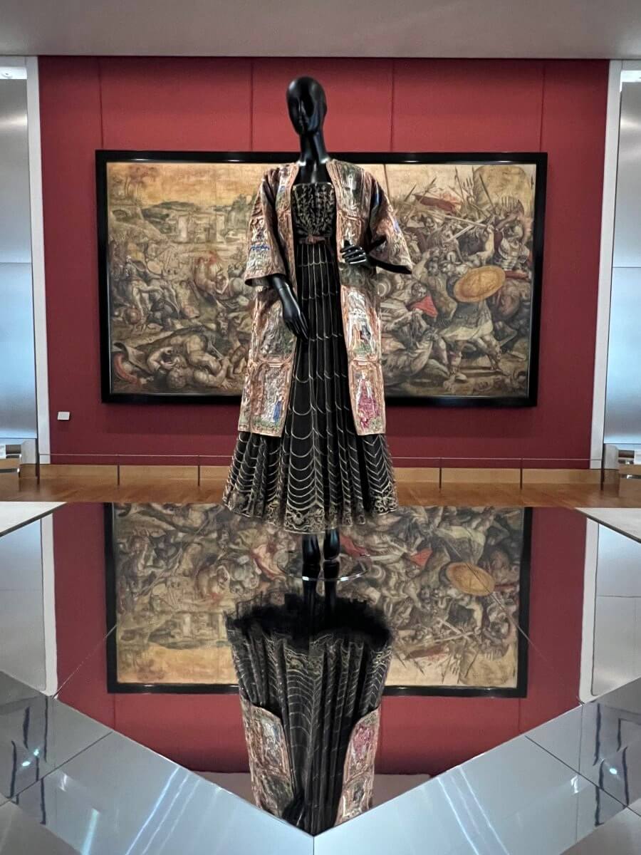 A dress on exhibit at the Louvre's Art and Fashion: Statement Pieces