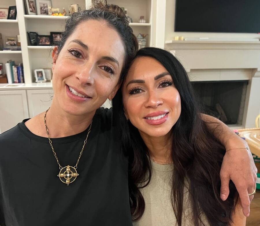 Adrian Leeds' daughter Erica with her cousin, Lindsay