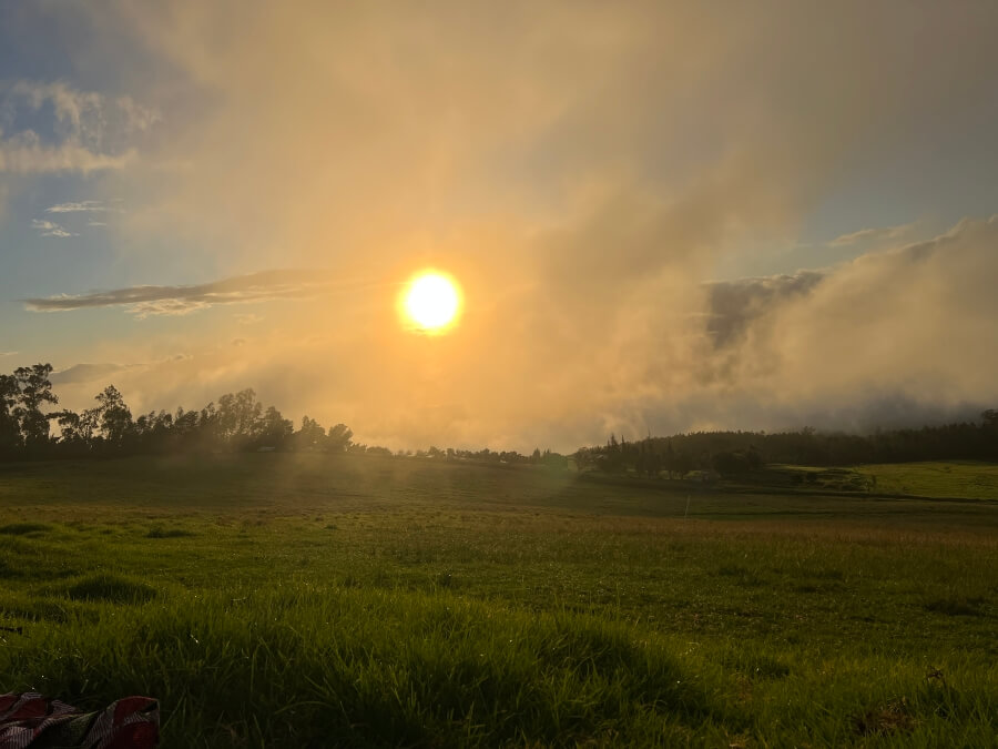 The setting sun over PoliPoli on Maui, Hawaii