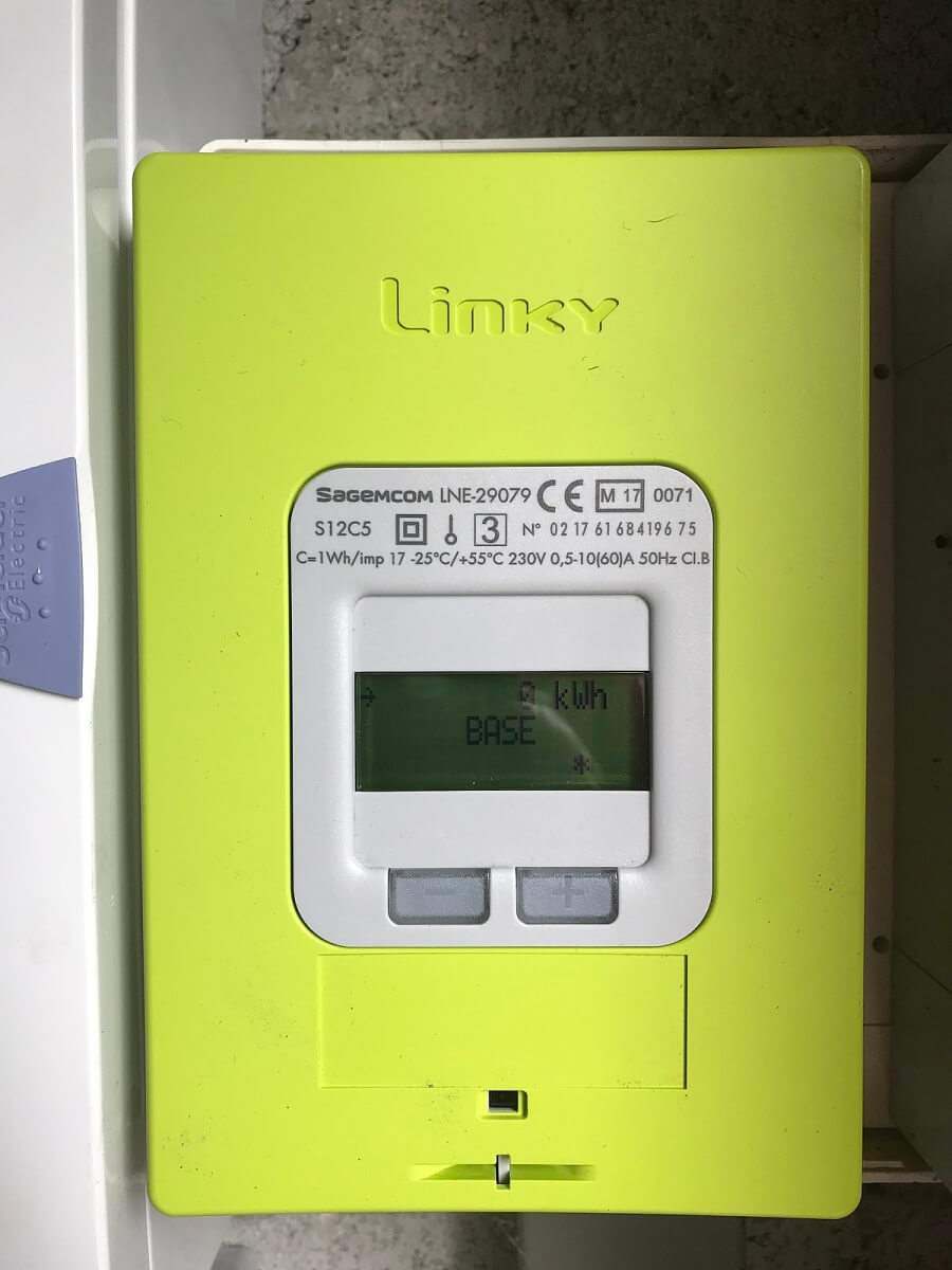 A typical Linky electric meter