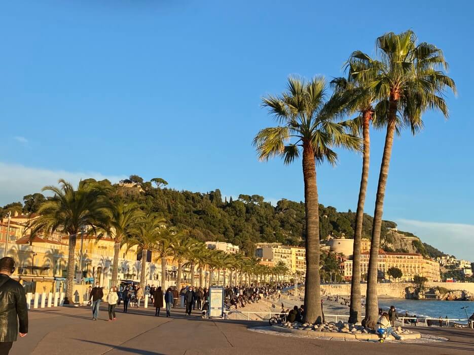 Photo of the Quai des Stats Unis in Nice France