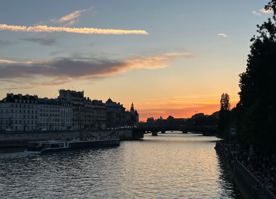 Sunset on the Seine