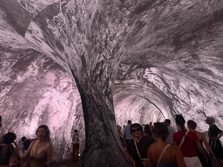 Inside La Caverne by JR