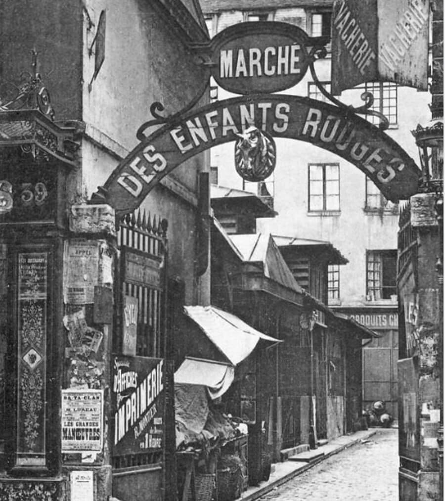 Vintage photo of the entrance gates to the Marche des Enfants Rouge