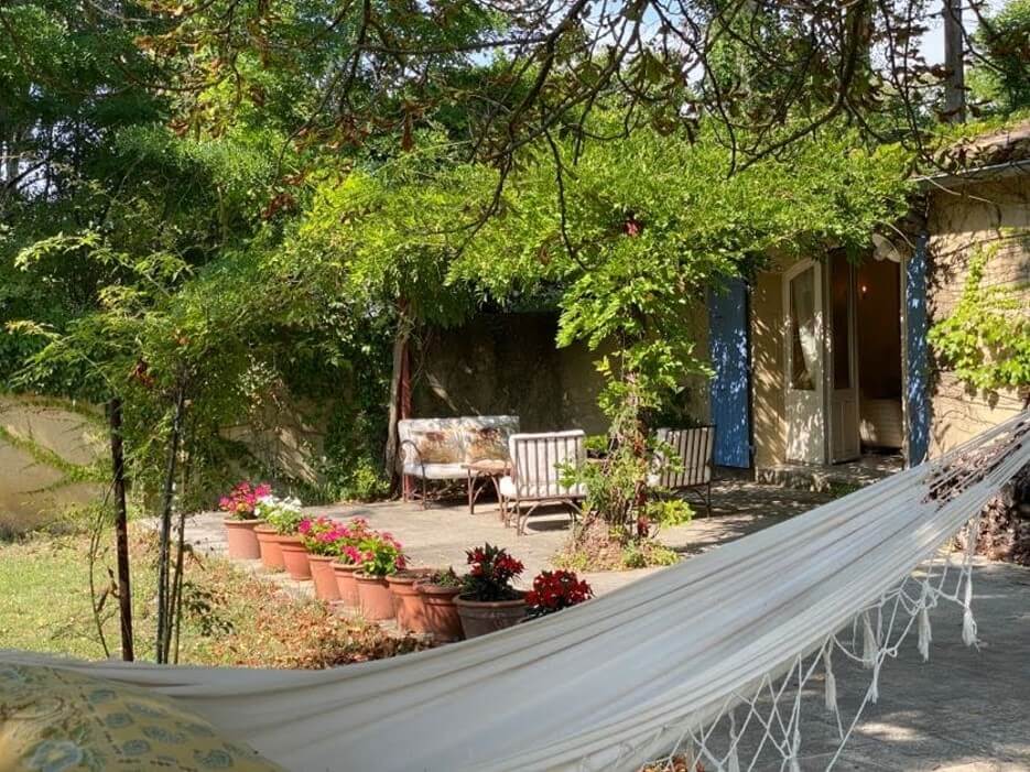 For sale by the Adrian Leeds Group: Mas in Vaison la Romaine