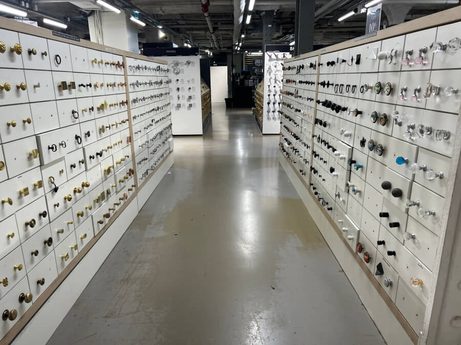 The vast array of knobs at that BHV in Paris