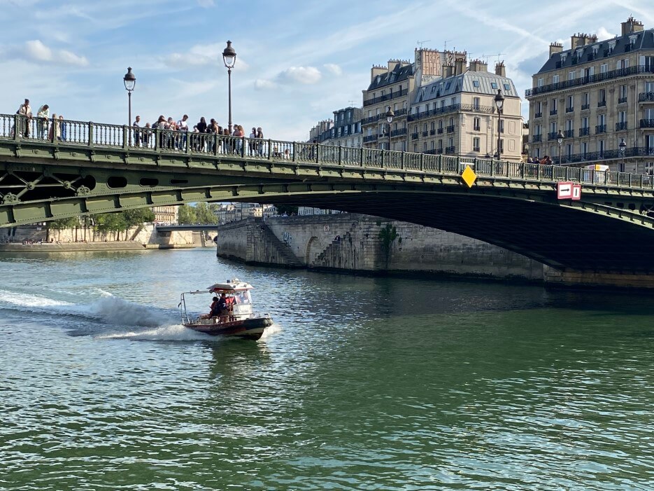 Speedboat on the Seine
