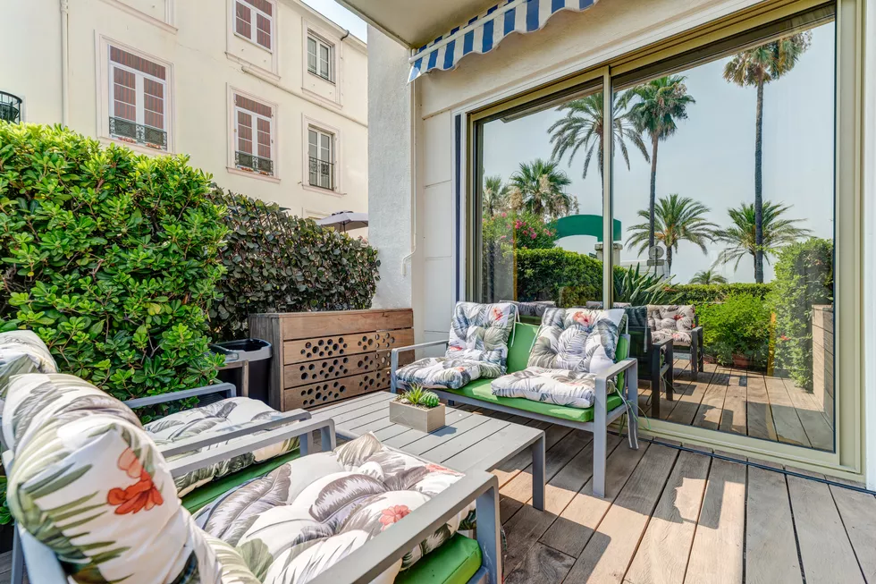 The furnished garden patio for fractional property 99 Prom in Nice, France