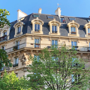 Hassmanian apartment building in Paris
