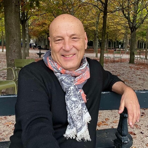 James Navé