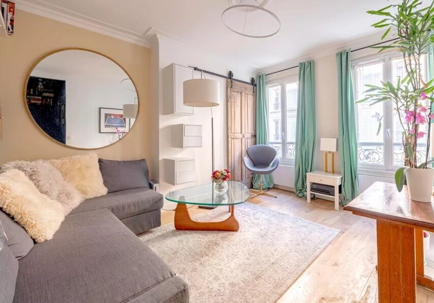 Apartment for sale on rue Sedaine in Paris