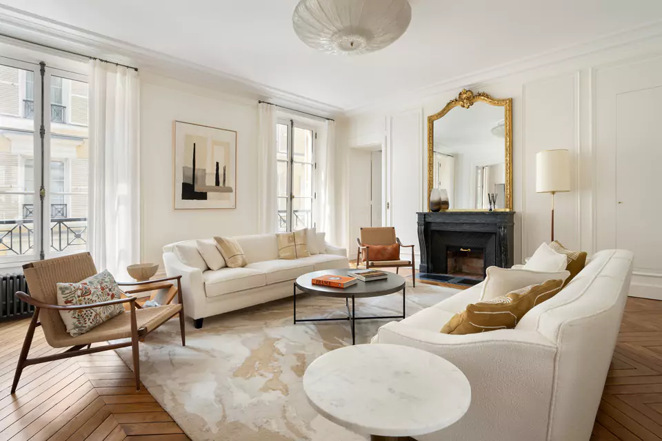 Large bright custom designed living space with windows 2 rue des Beaux Arts