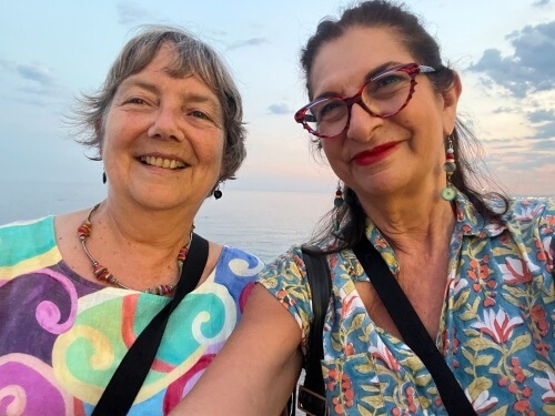 Adrian Leeds on vacation with her cousin, Leslie