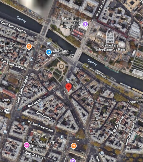 Satellite view map pinpointing the locations the the apartment for sale in Paris