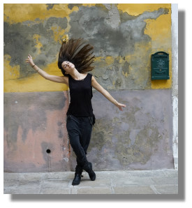 Erica Simone in Venice - photo by Adrian