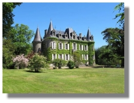 Château for sale in the southwest of France