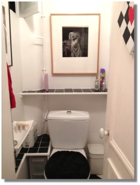 French toilette - Paris, France
