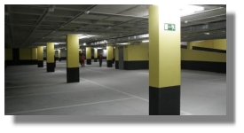 Average parking garage in Paris - Paris, France
