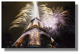 Eiffel Tower fireworks - photo courtesy Groupe F, Thierry-Nava